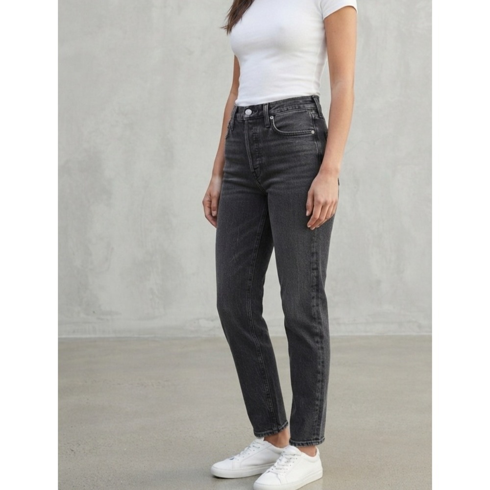 Abercrombie & Fitch Curve Love High Rise Mom Jeans Washed Black 27/4